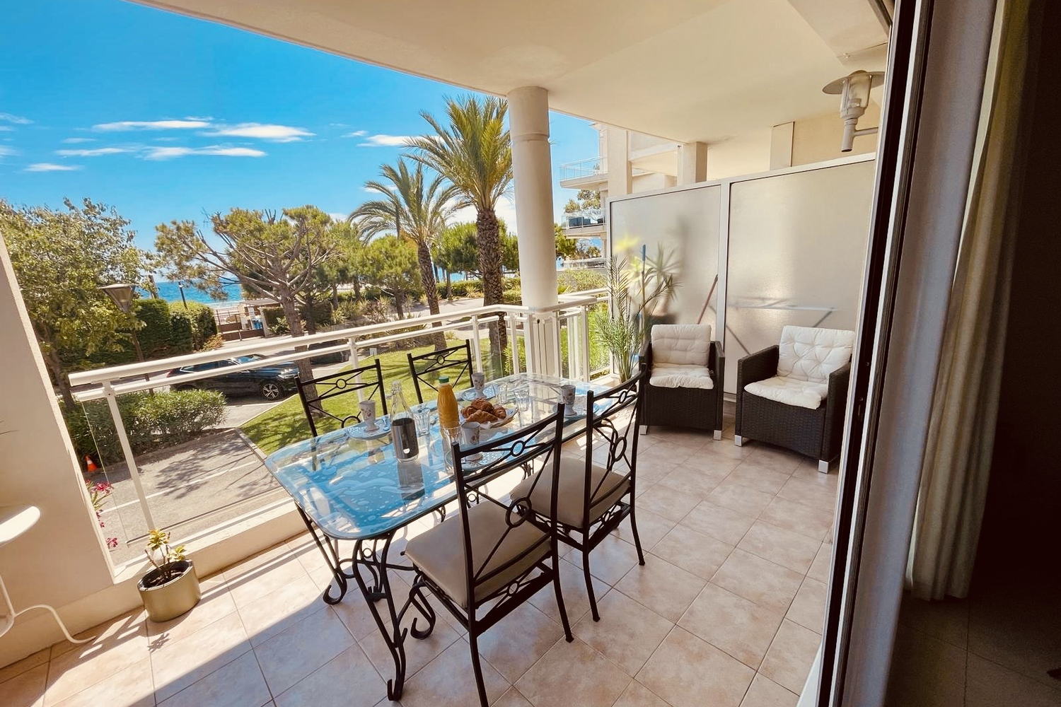 Terrasse d'un appartement de la Résidence Royal Palm à Cannes-la-Bocca